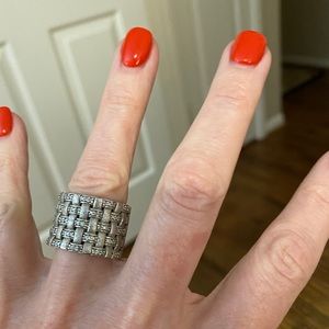 Beautiful diamond and sterling silver ring!